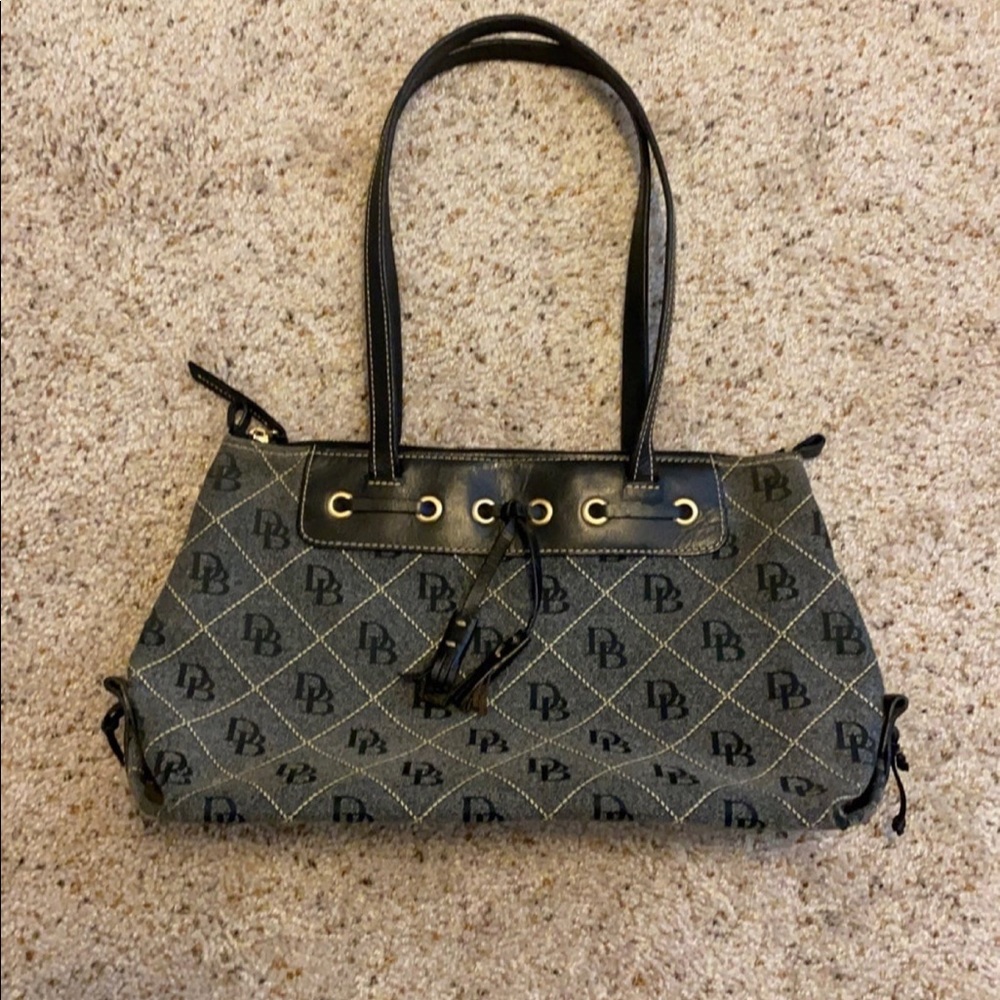 Dooney and Bourke bag